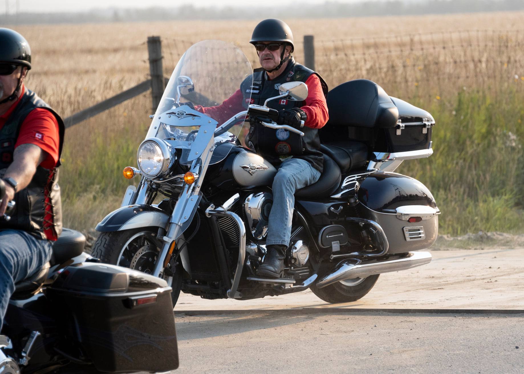 https://0901.nccdn.net/4_2/000/000/000/5dc/ride.jpg