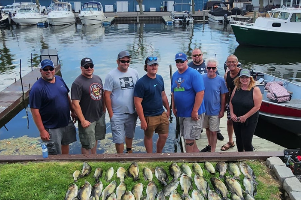 https://0901.nccdn.net/4_2/000/000/001/6a1/fishing-charter_3--big-photo-.jpg