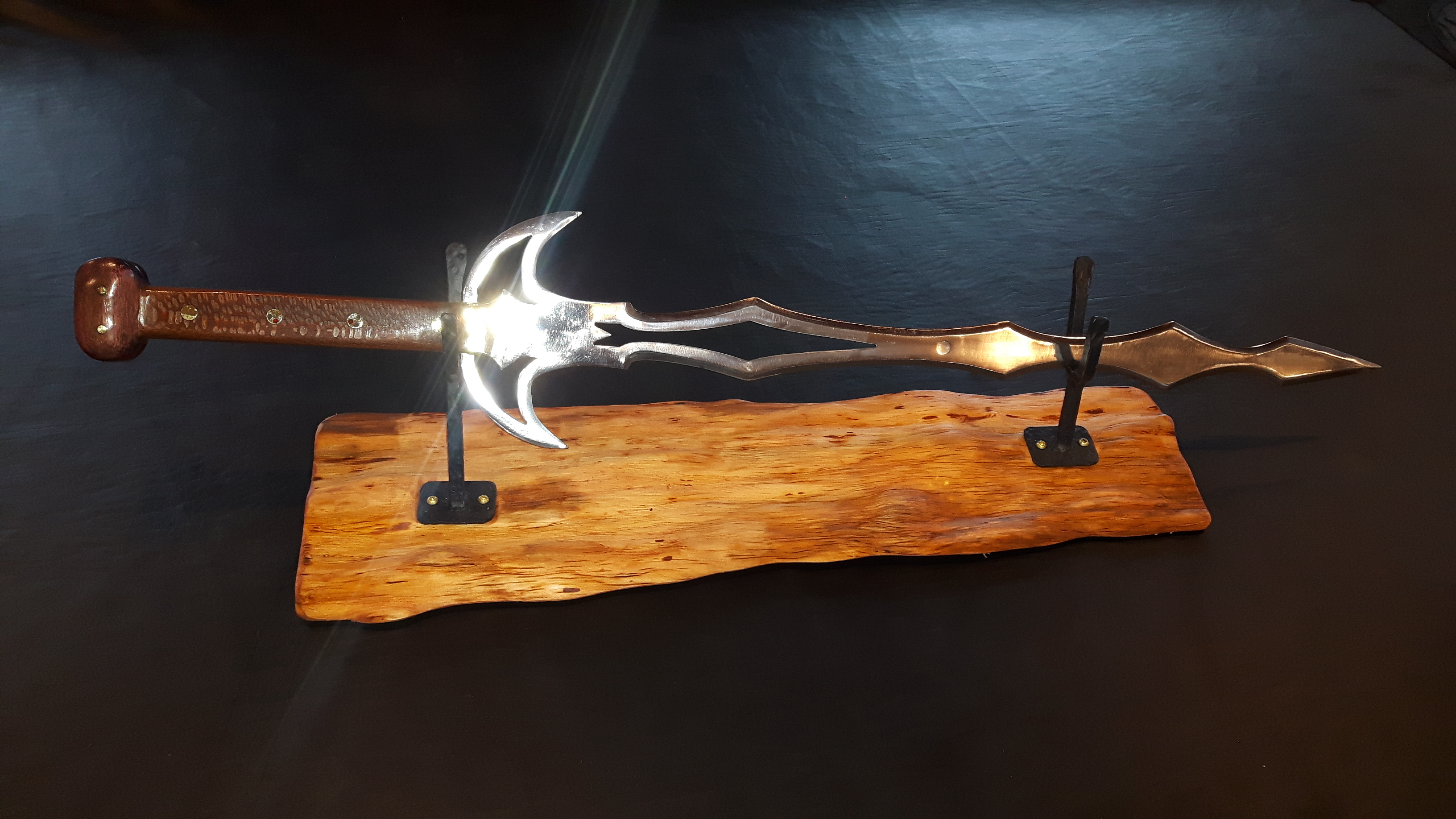 Sword making, sword, Campbell river BC, Vancouver island BC, Vancouver BC, Victoria BC, British Columbia,Alberta