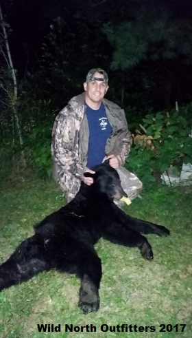 https://0901.nccdn.net/4_2/000/000/008/486/2017-fall-ontario-black-bear-hunt-wild-north-outfitters-jody.jpg