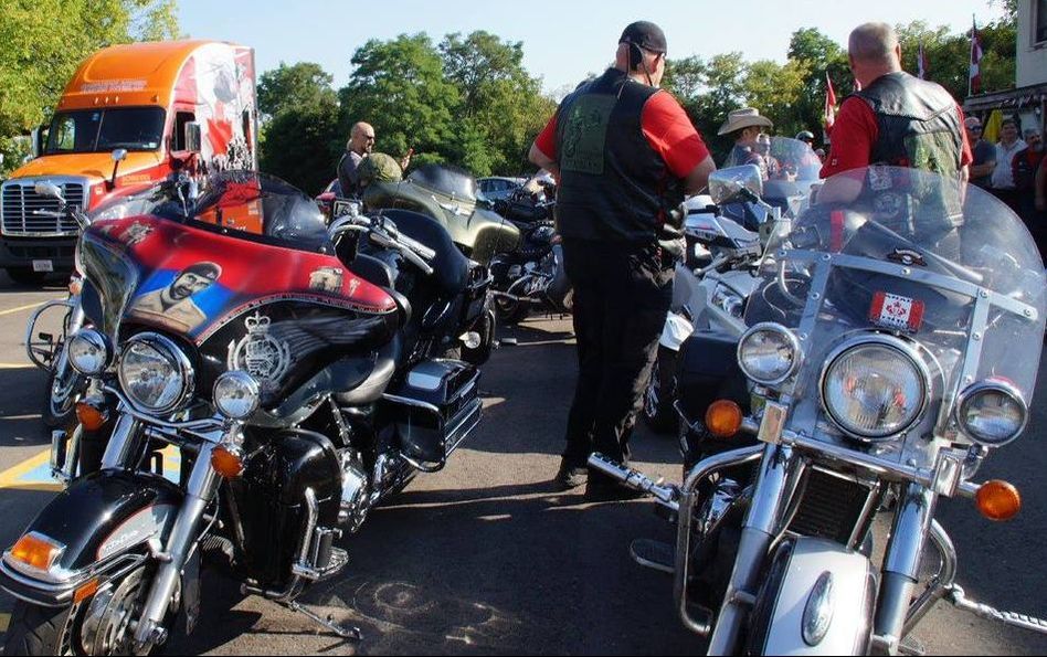 https://0901.nccdn.net/4_2/000/000/008/486/bikes-lined-up-for-parade.jpg