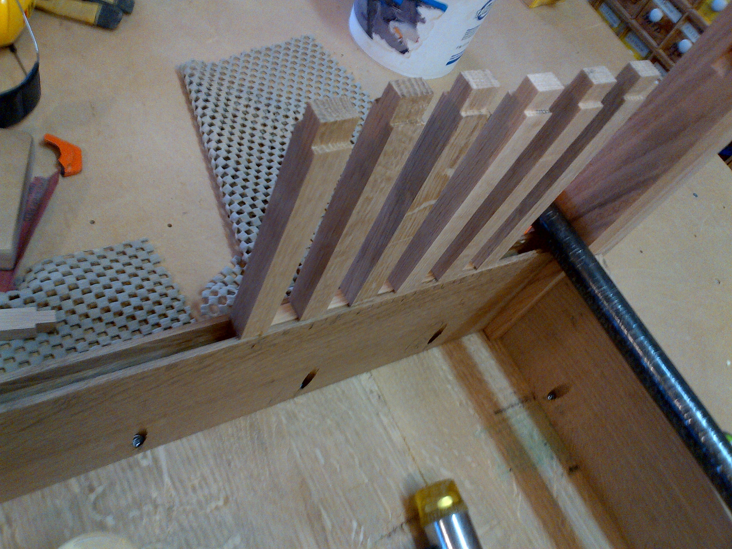 Proper spacing and fit of the Staves