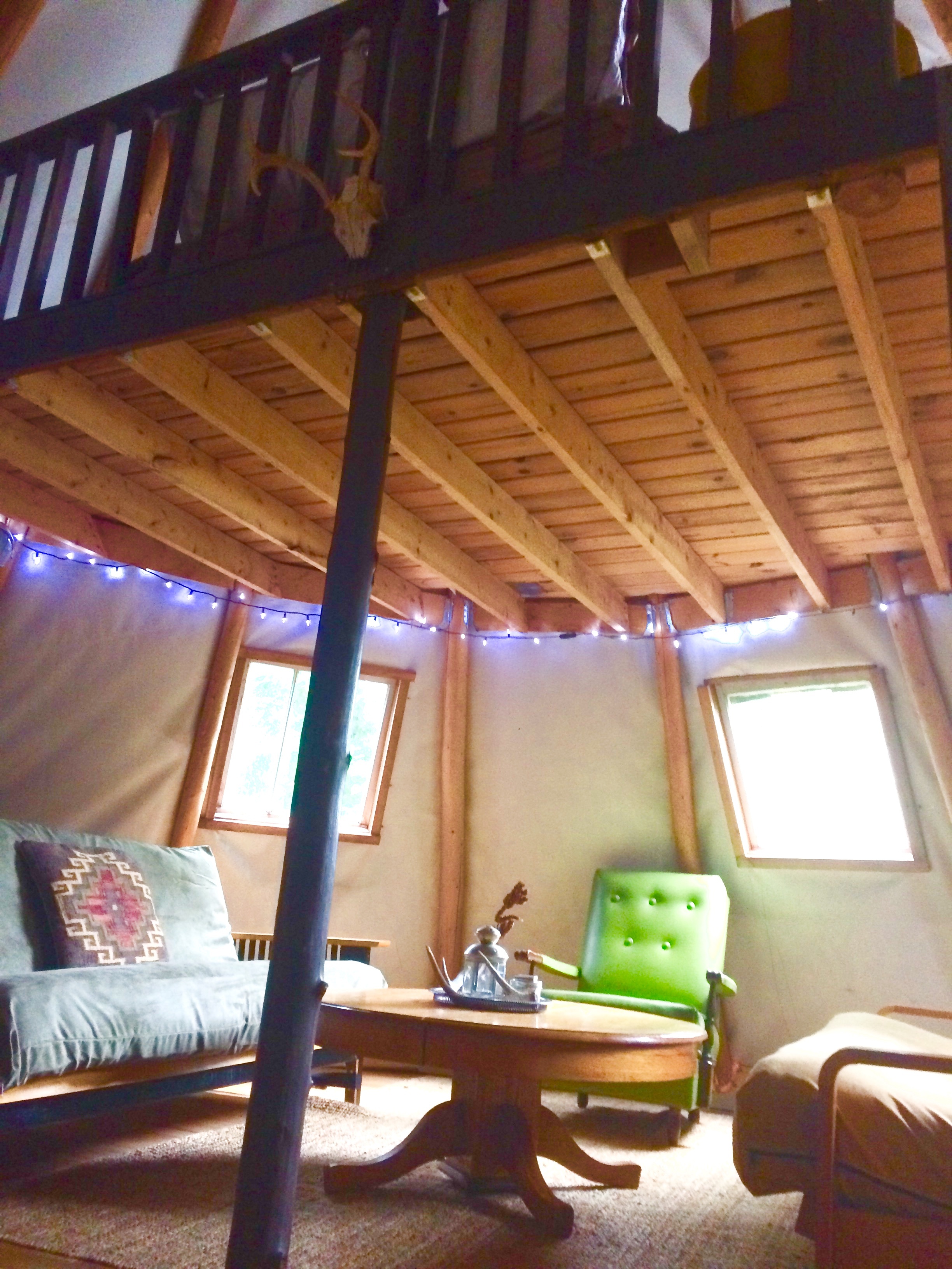 Tipi interior