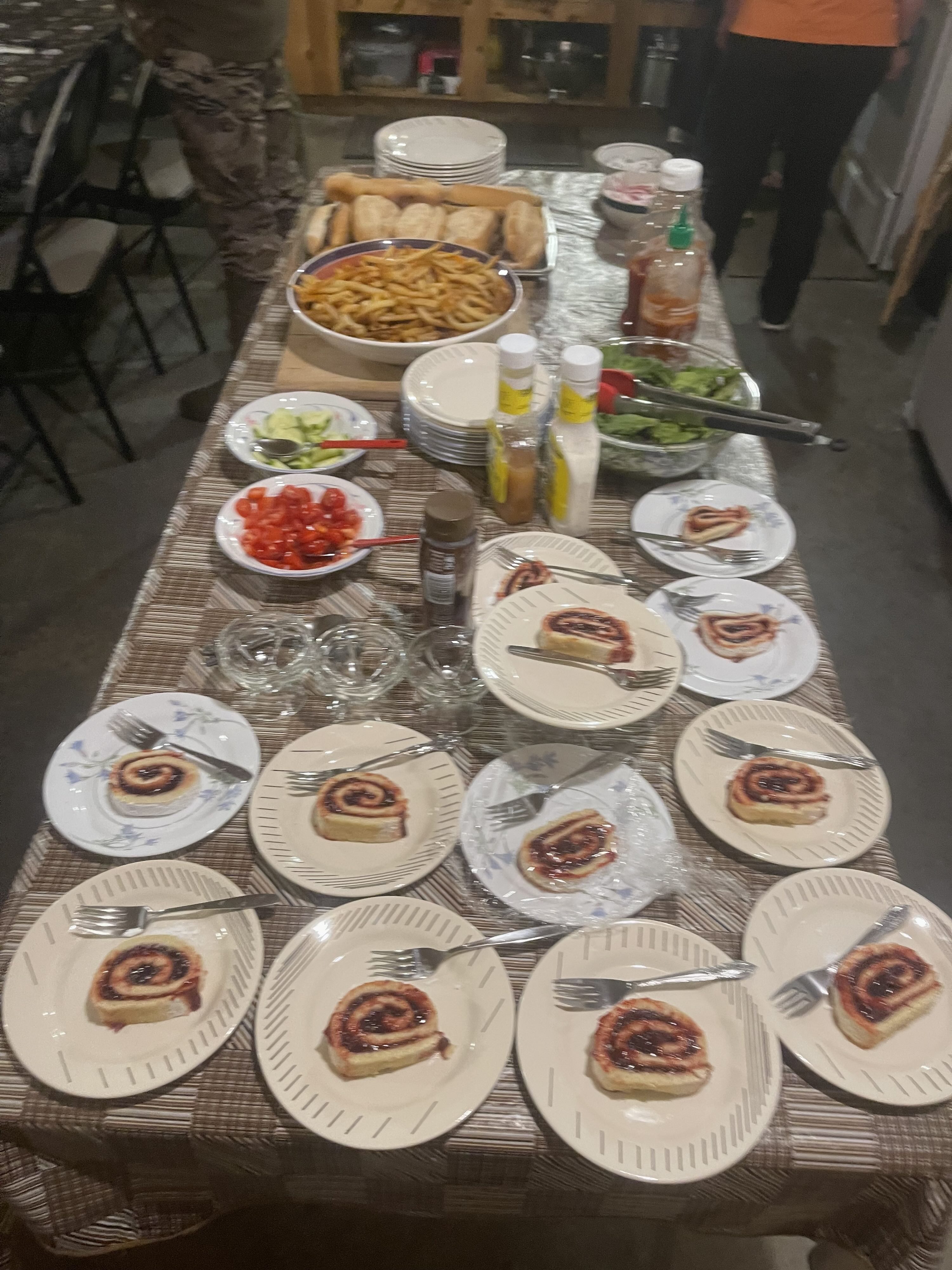 https://0901.nccdn.net/4_2/000/000/00d/f43/always-home-cooked-meals-at-wild-north-outfitters-copy.jpg