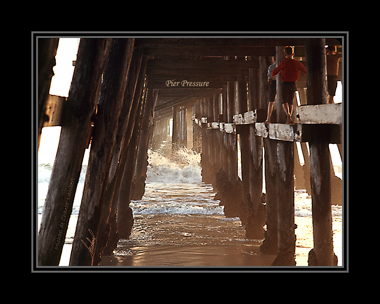 Situational Photography (20x16) SF
San Clemente Beach, California
<< Pier Pressure >>