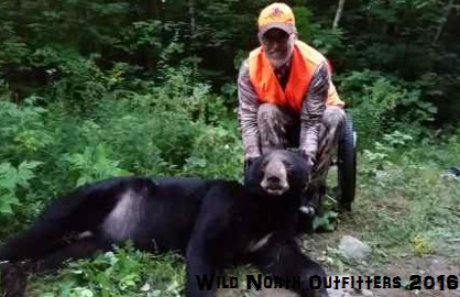 https://0901.nccdn.net/4_2/000/000/00f/745/2016-wylie-ontario-black-bear-hunt-wild-north-outfitters.jpg