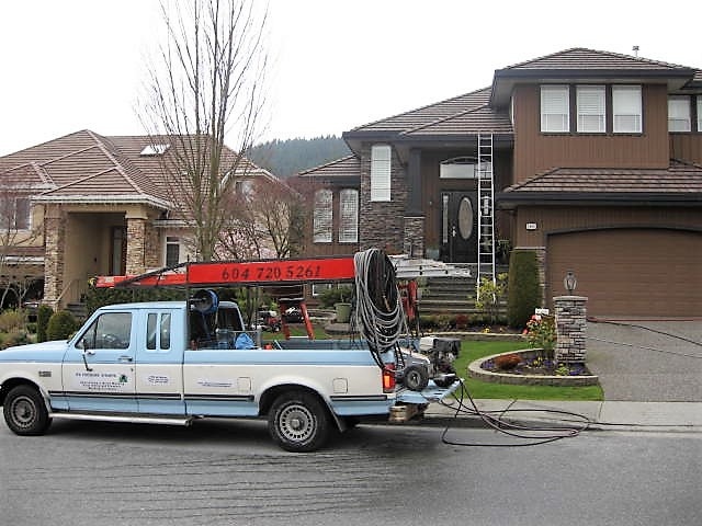 Picture of first work vehicle for JFB Pressure Washing.