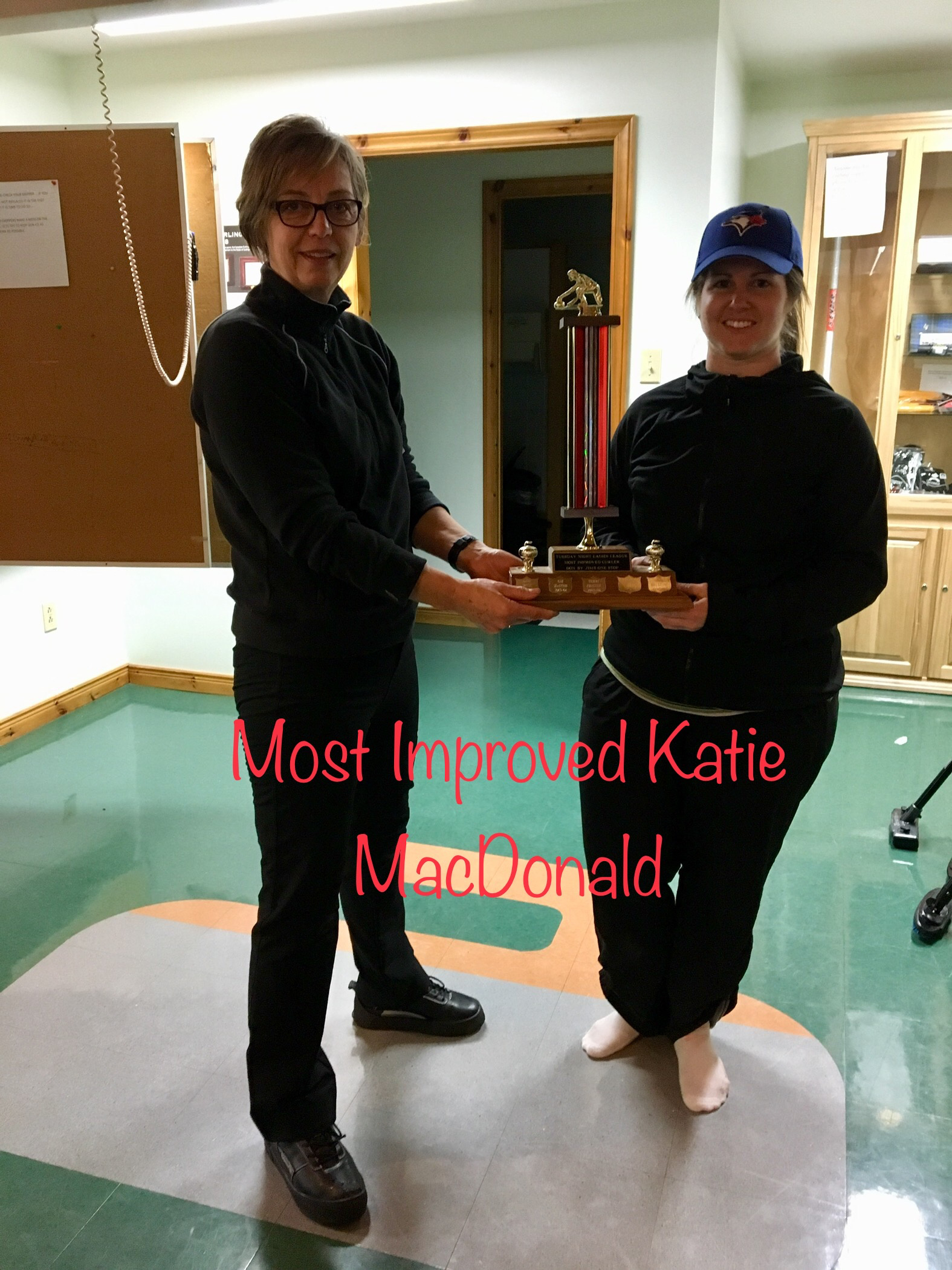 Tuesday Night Ladies Most Improved: Katie MacDonald (right)
Presented by Annette Daemen (left)