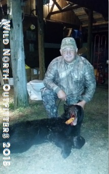 https://0901.nccdn.net/4_2/000/000/011/751/2015-bow-black-bear-hunt-ontario-terry.jpg