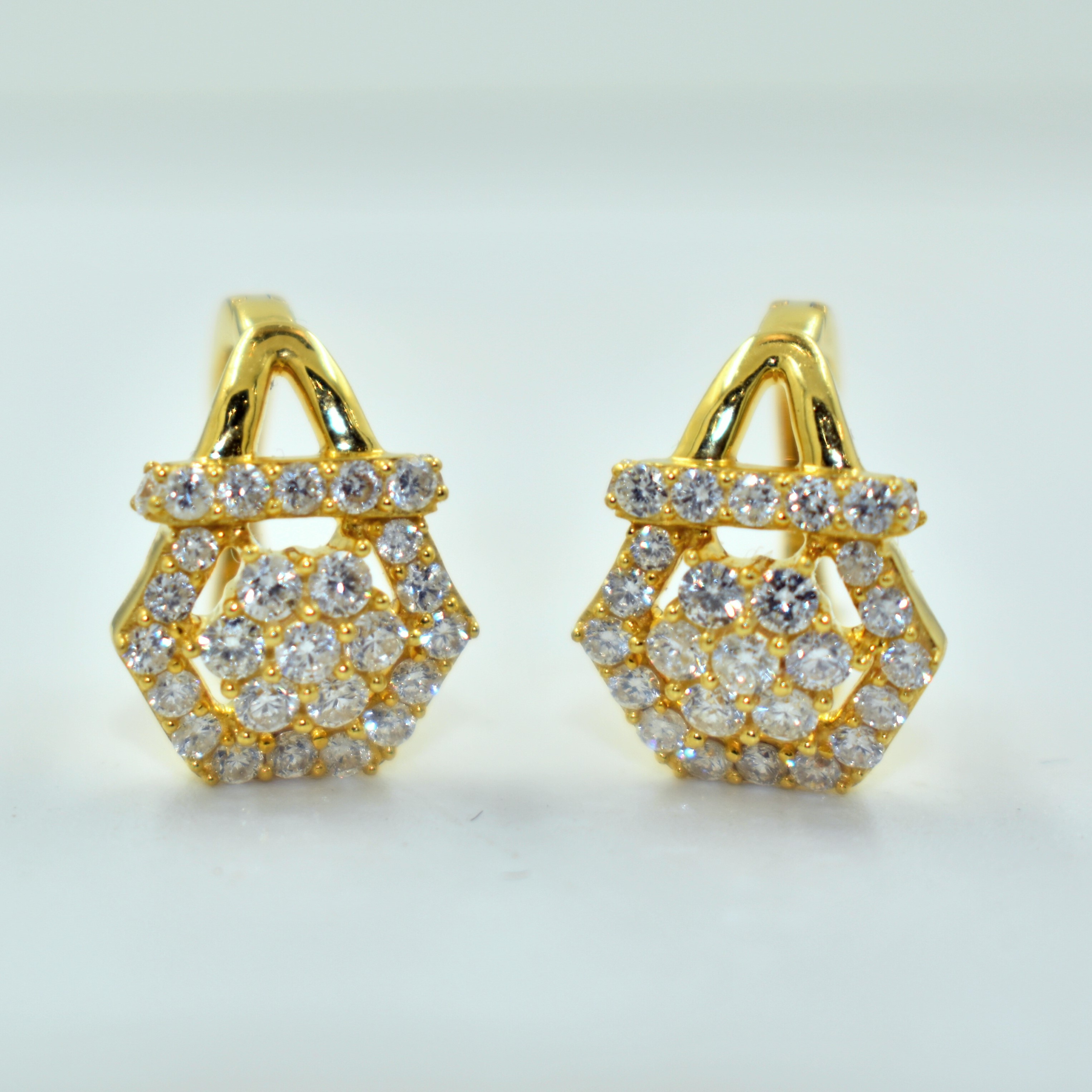 14K Yellow Gold
Diamonds: 1.28ct
Regular Price $4595
SALE $1595
Ref: SR510