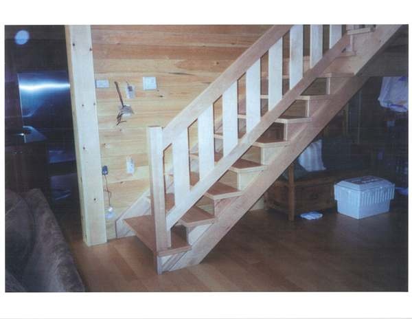 Straight maple stairs