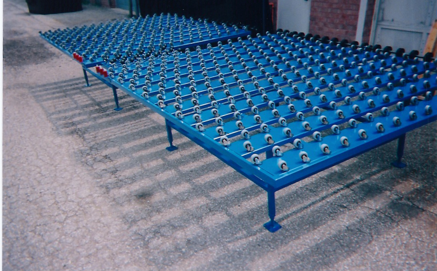 Caster Seaming Table