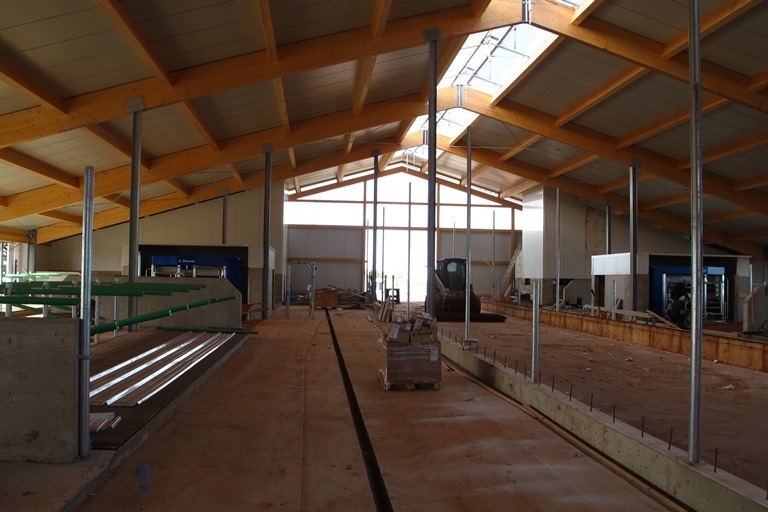 2014 PEI - Robot dairy barn