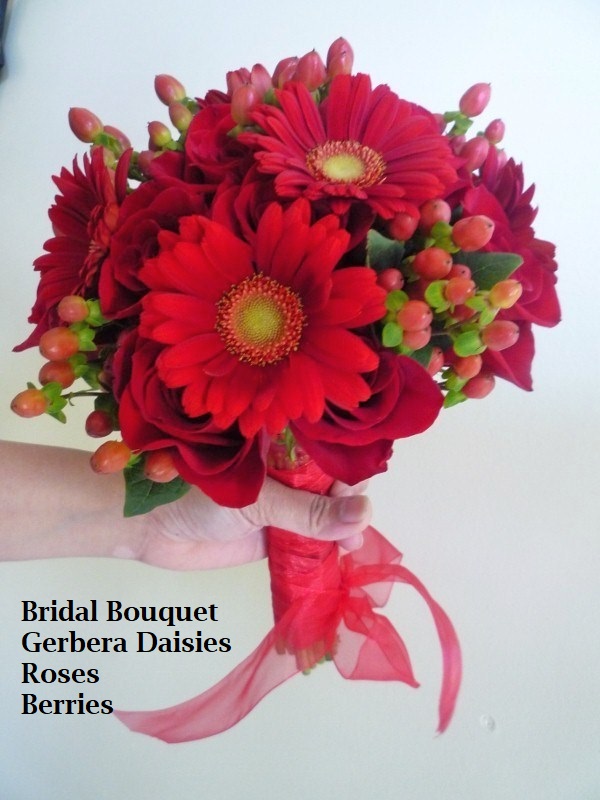 $150 Bridal Bouquet Gerbera Daisy /Roses and Berries 