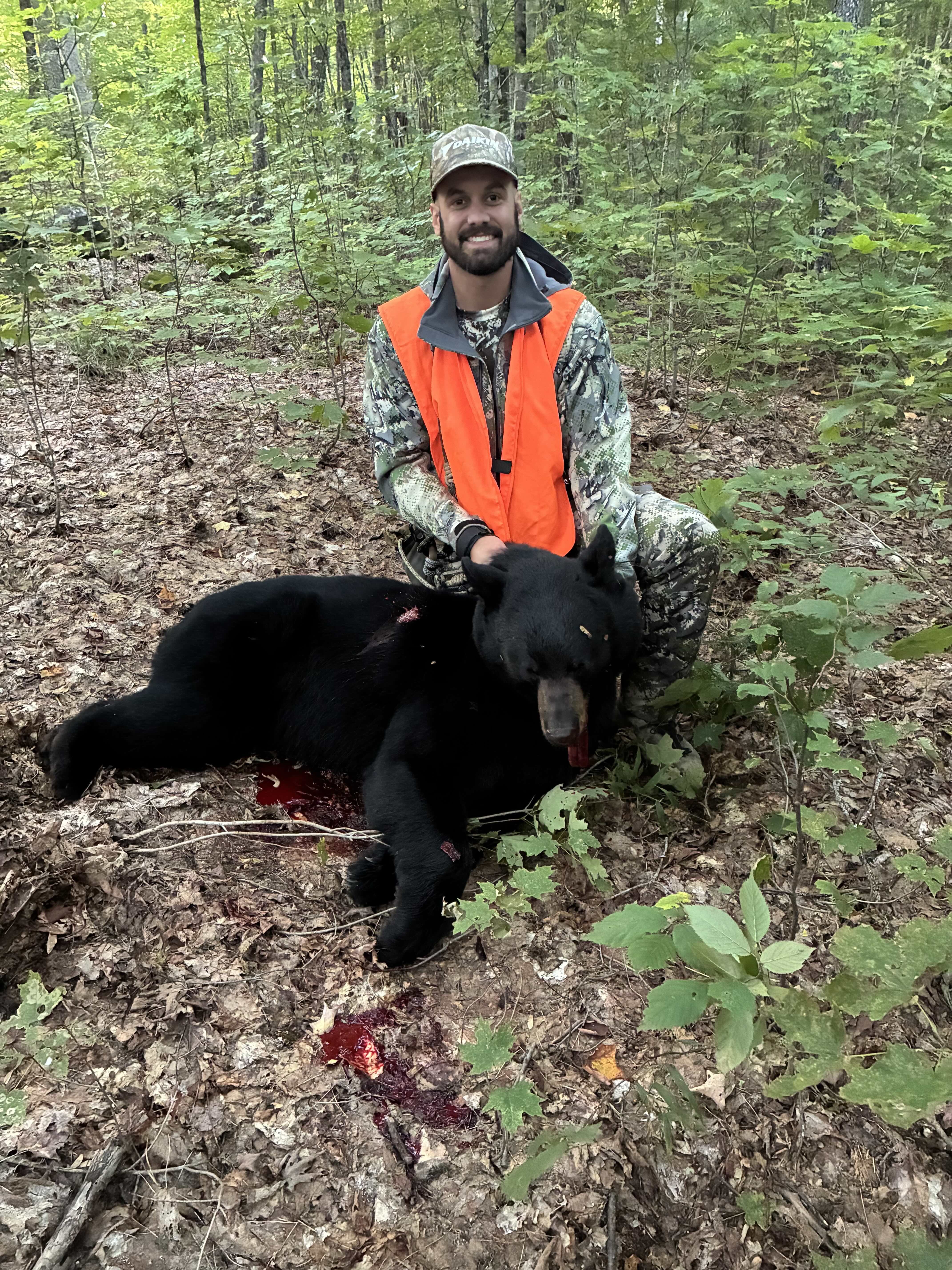 https://0901.nccdn.net/4_2/000/000/017/e75/guided-black-bear-hunt-at-wild-north-outfitters-copy.jpg