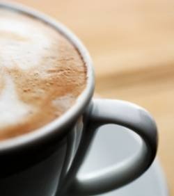 https://0901.nccdn.net/4_2/000/000/017/e75/une-tasse-de-cafe-detourne-un-avion_35362_w250-250x282-250x282.jpg