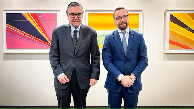 martes 11 de junio de 2024 Viceministro Nicolas Albertoni y Embajador Gustavo Alvarez en entrevista con Radio Canada International