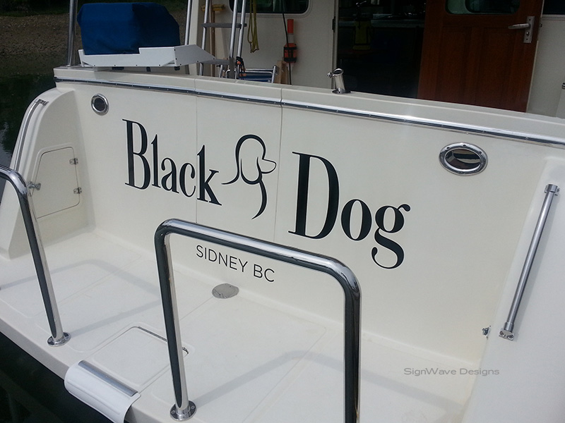 https://0901.nccdn.net/4_2/000/000/019/c2c/black-dog.jpg