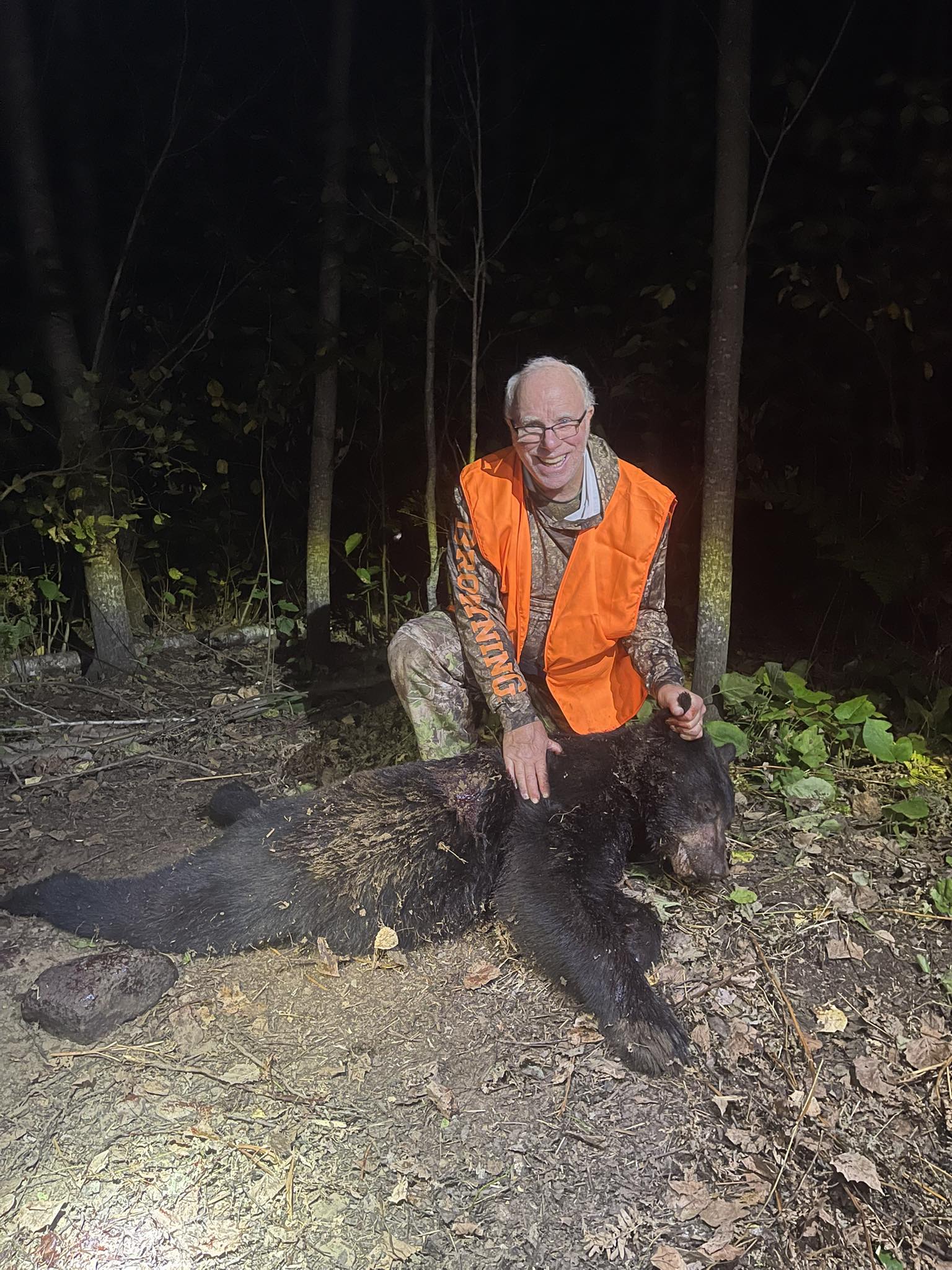 https://0901.nccdn.net/4_2/000/000/01e/20c/2025-mark-ontario-crossbow-black-bear-hunting-success.jpg..jpg