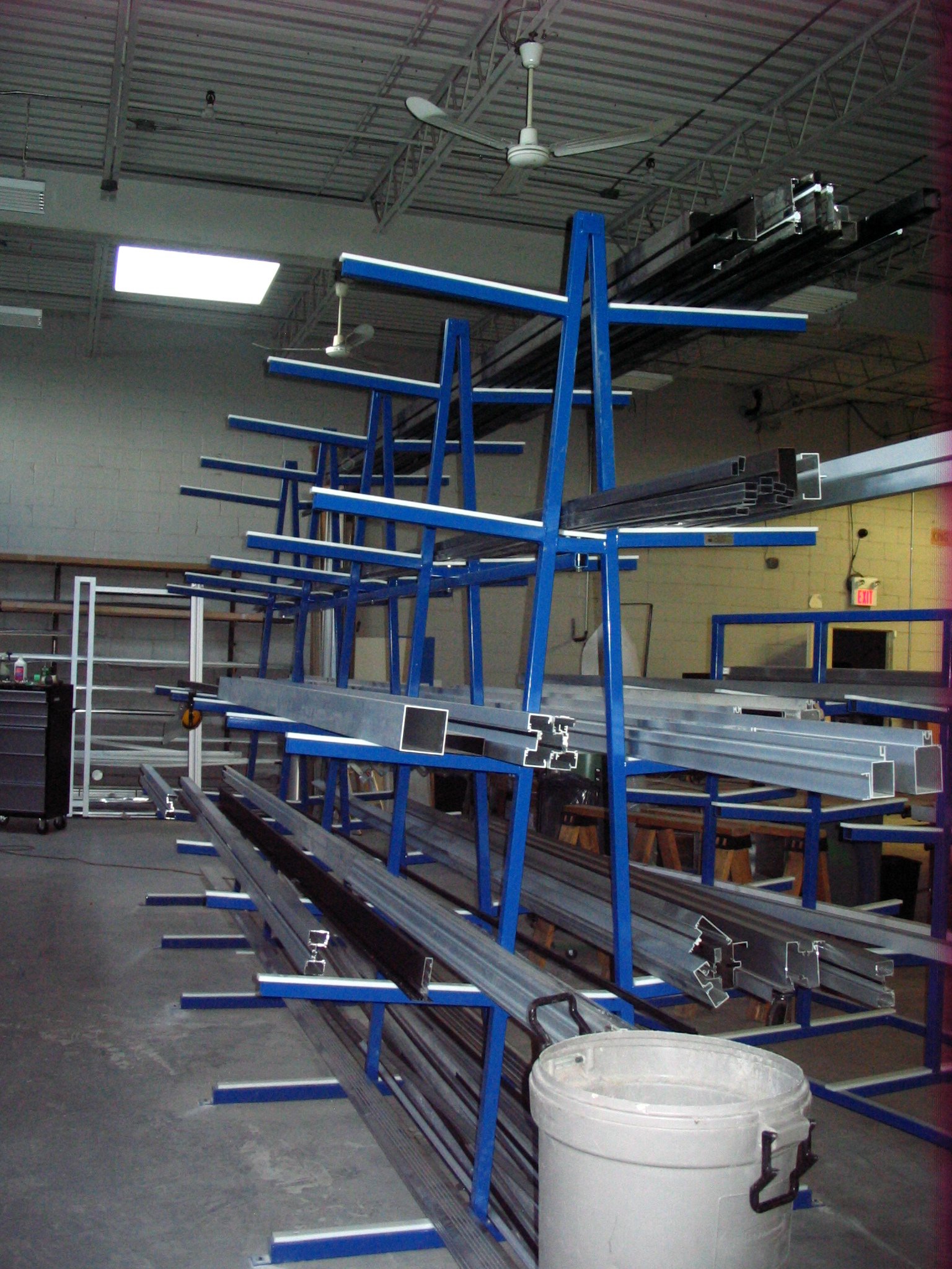 Extrusion Rack Stationary