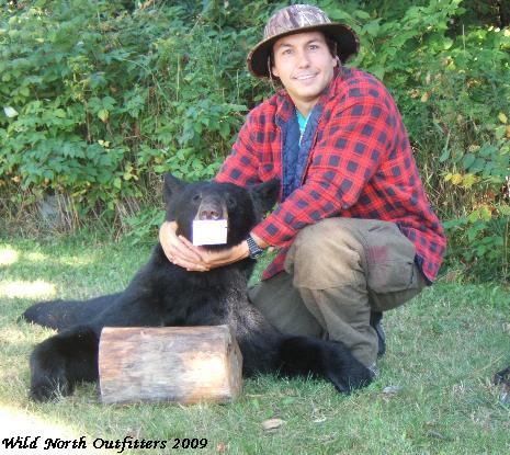 https://0901.nccdn.net/4_2/000/000/01e/20c/ontario-black-bear-hunt-derek-wild-north-outfitters.jpg