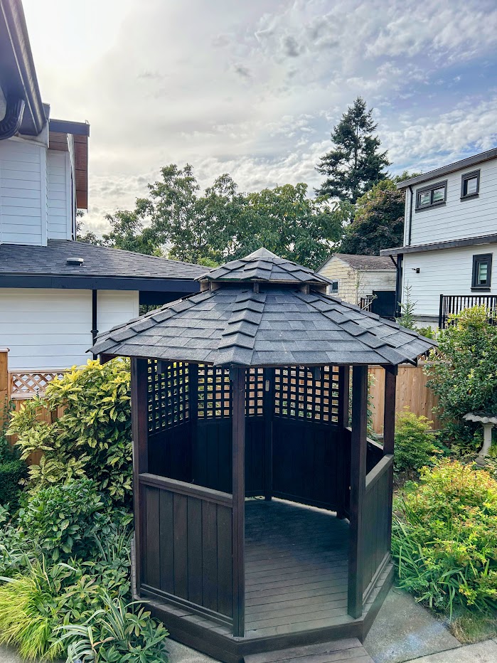 Installed high asphalt shingles