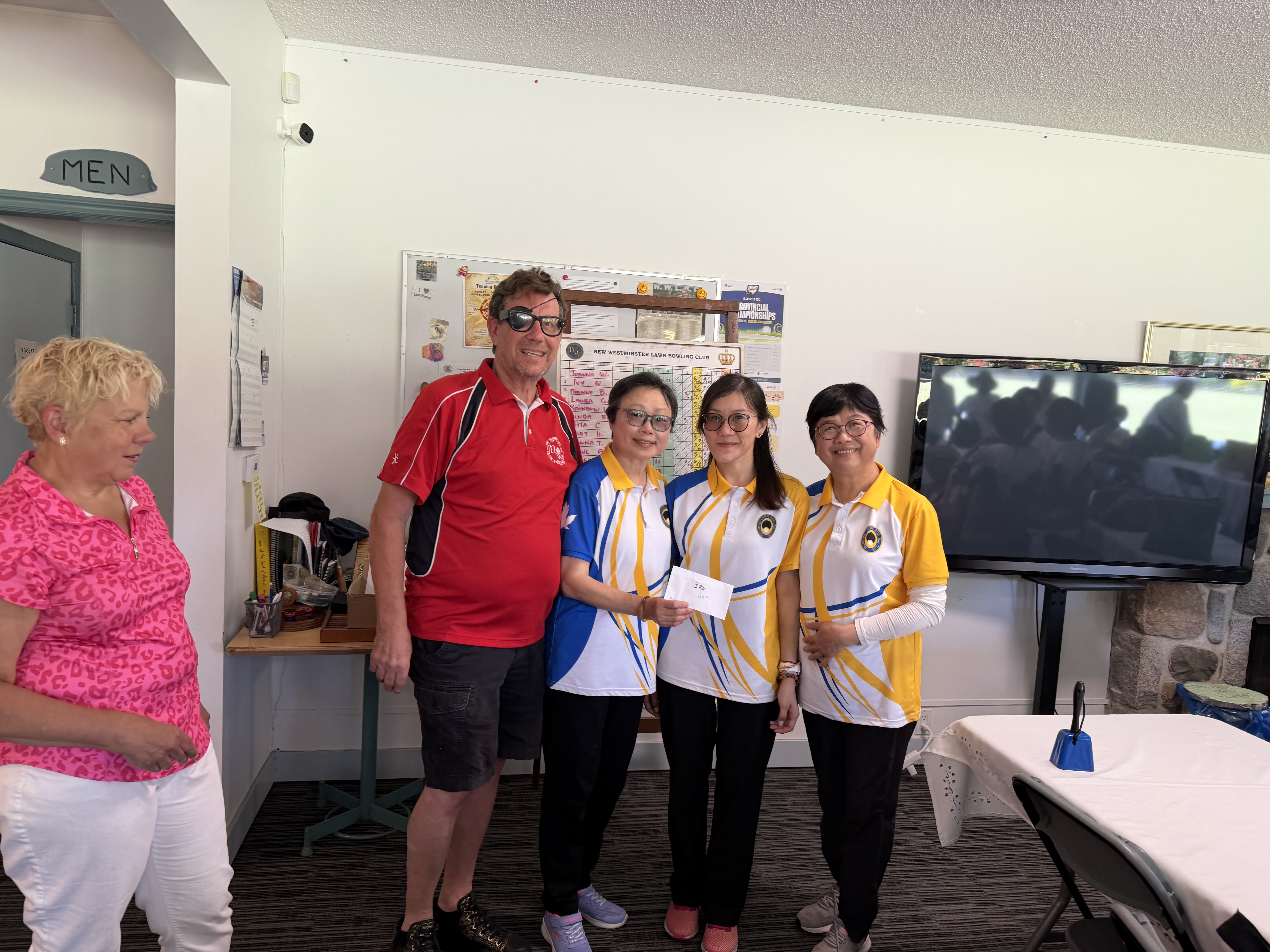Third Place Vivien C's team