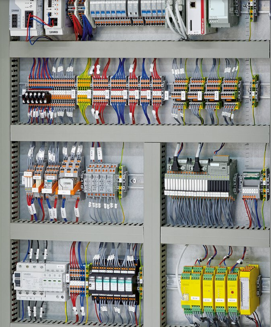 EQUIPO/MATERIAL ELECTRÓNICO/ELÉCTRICO