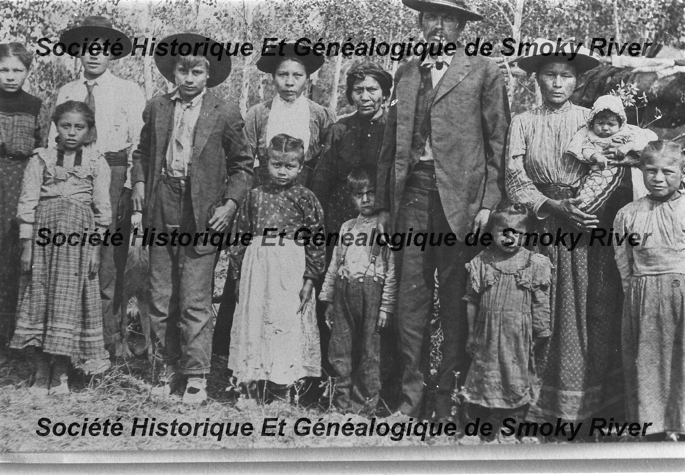This photo is labelled as "An unknown Metis Family". There is no date and we aren't even sure if they have roots in the Fort Vermilion area. In any case - we are interested to know who they are and are hoping you may be able to help!
2005.28.22 / Smoky River Historical and Genealogical Society