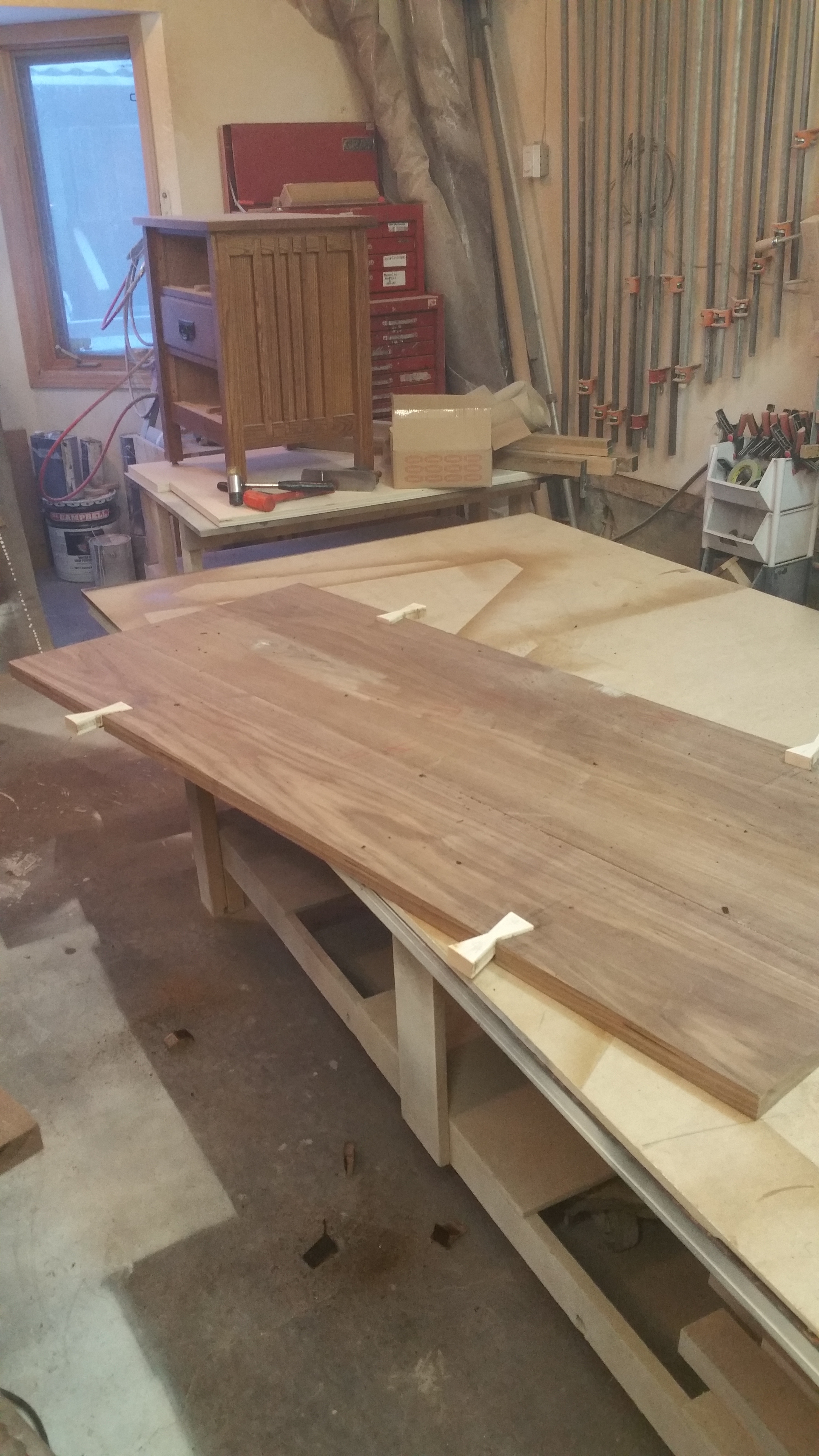 Hard Maple Keys for Contrast