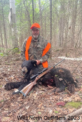 https://0901.nccdn.net/4_2/000/000/023/130/2023-spring-ontario-black-bear-hunt-wild-north-outfitters-kenny.jpg