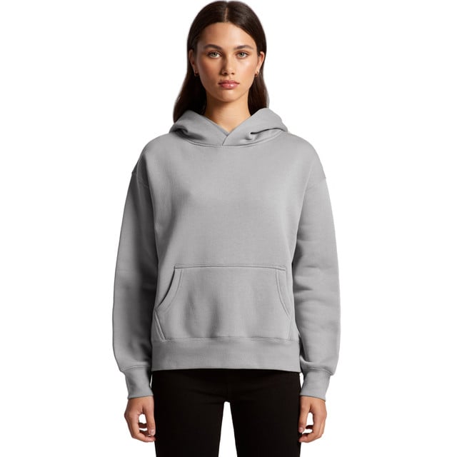 A black and white photo of clouds and mountains