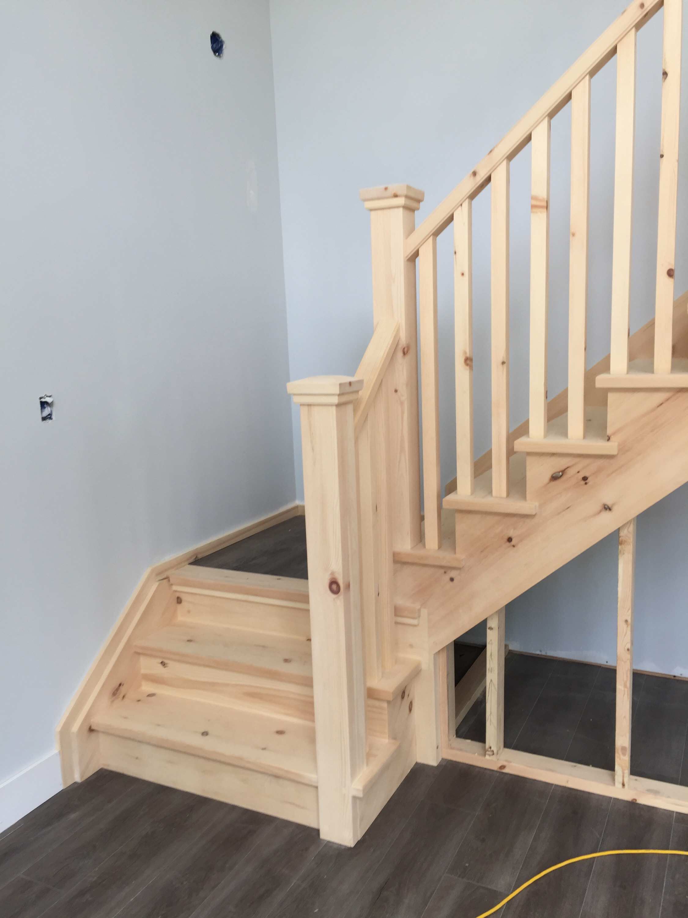 Straight pine stairs