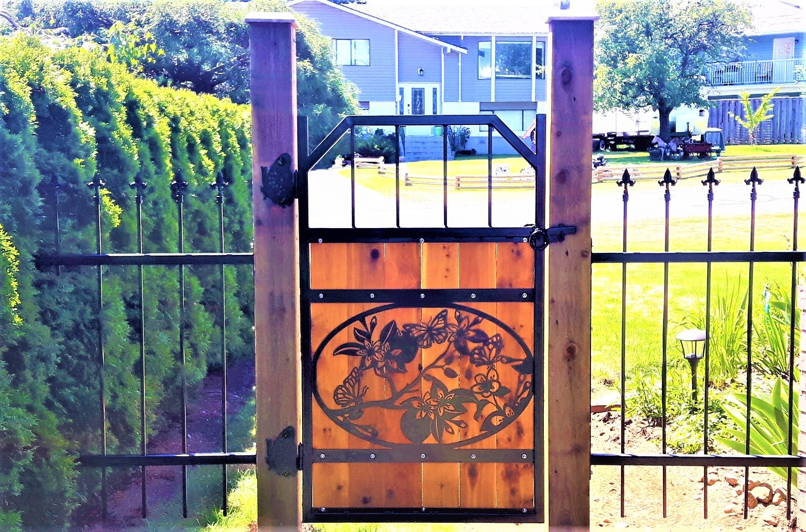 Garden Gate, custom gates, Campbell river BC, Vancouver island BC, Vancouver BC, Victoria BC, British Columbia,Alberta