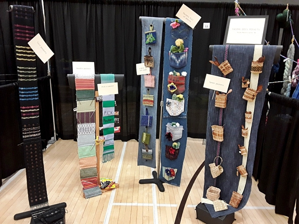 https://0901.nccdn.net/4_2/000/000/024/ec9/2019Guild-booth-Tacoma-600x450.jpg