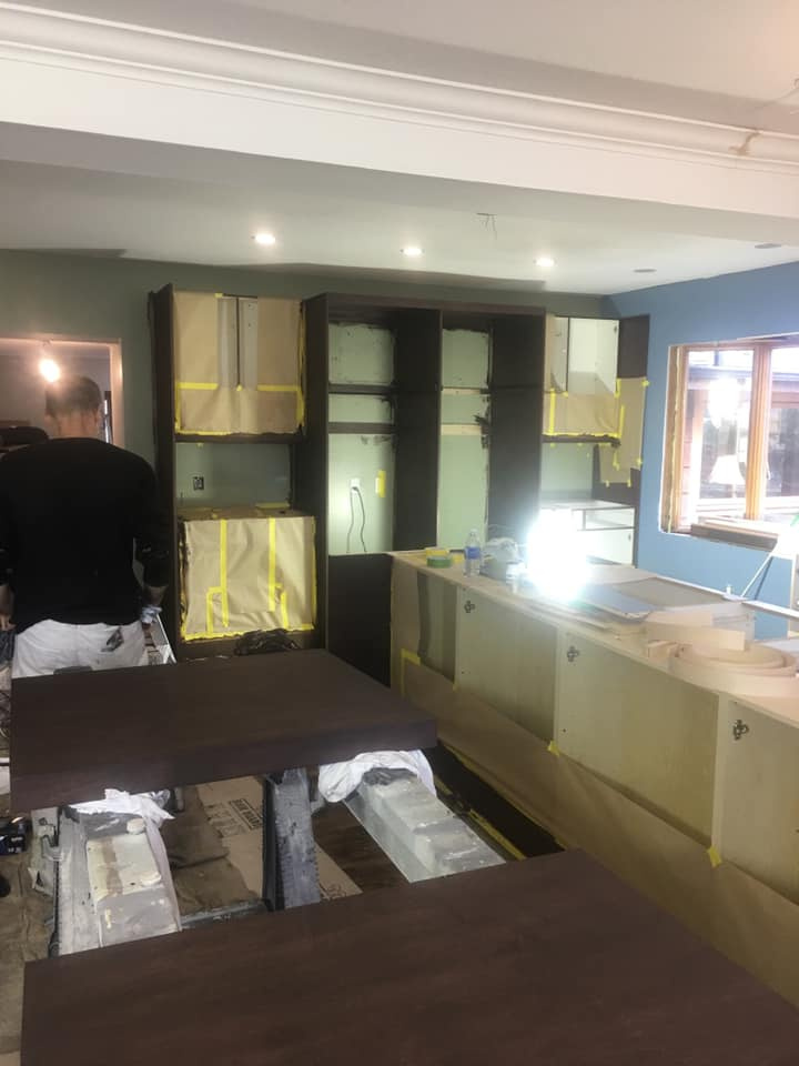 https://0901.nccdn.net/4_2/000/000/024/ec9/Calgary-Painter-Cabinets-After-720x960.jpg