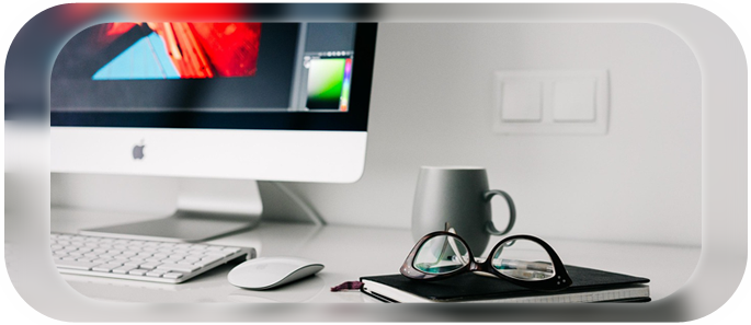 A picture of a computer on an office desk