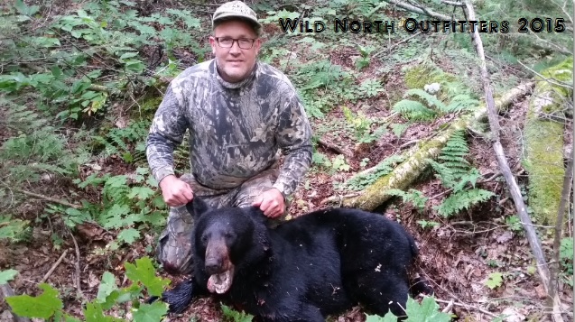 https://0901.nccdn.net/4_2/000/000/038/2d3/2015-trophy-black-bear-ontario-kevin.jpg