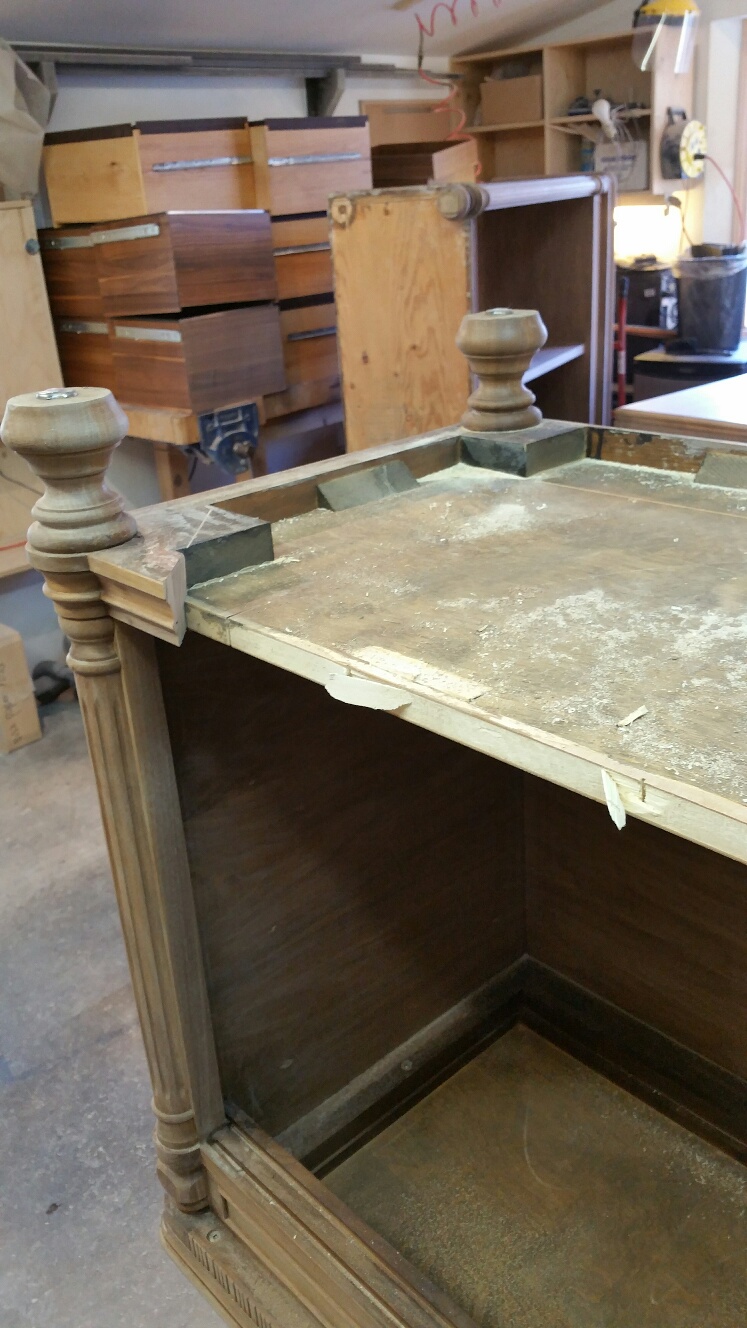 Convert 2-dr console to comp desk