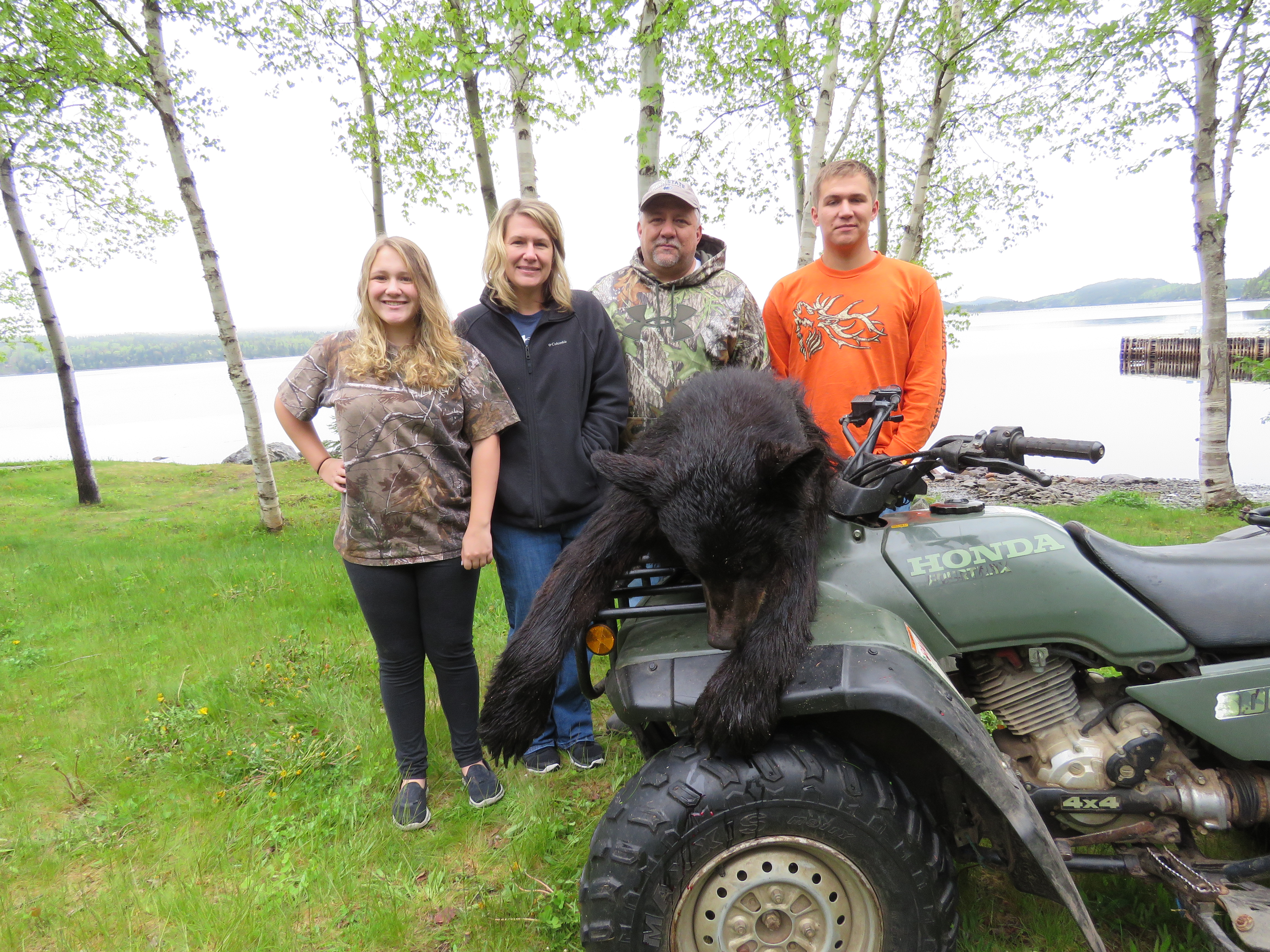 https://0901.nccdn.net/4_2/000/000/038/2d3/2016-06-17-bear-hunt-owl-iceburgs-354.jpg