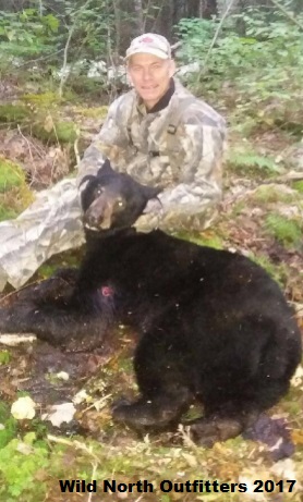 https://0901.nccdn.net/4_2/000/000/038/2d3/2017-fall-ontario-black-bear-hunt-wild-north-outfitters-billw.jpg
