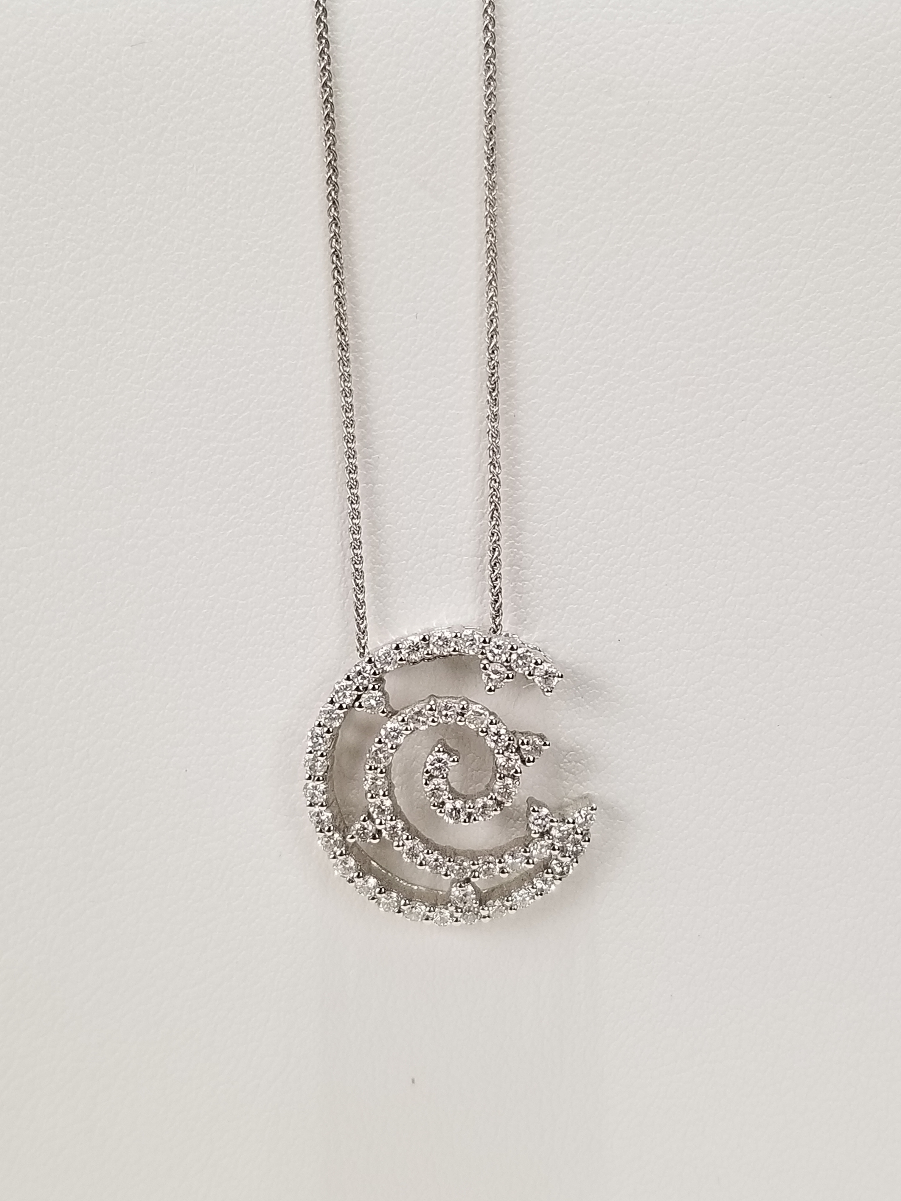 18K White Gold
Diamonds 0.80ct
Regular Price $4550
SALE $1250
Ref BK643