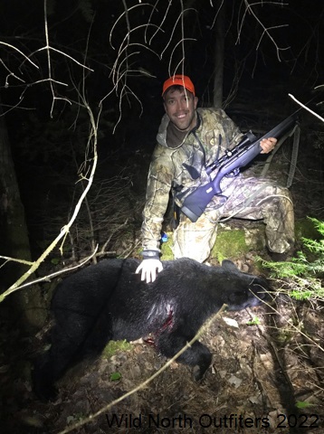 https://0901.nccdn.net/4_2/000/000/038/2d3/2022-fall-ontario-black-bear-hunt-wild-north-outfitters-blair.jpg