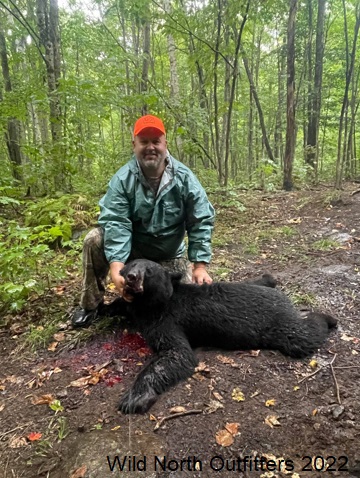 https://0901.nccdn.net/4_2/000/000/038/2d3/2022-fall-ontario-black-bear-hunt-wild-north-outfitters-kenny2.j.jpg