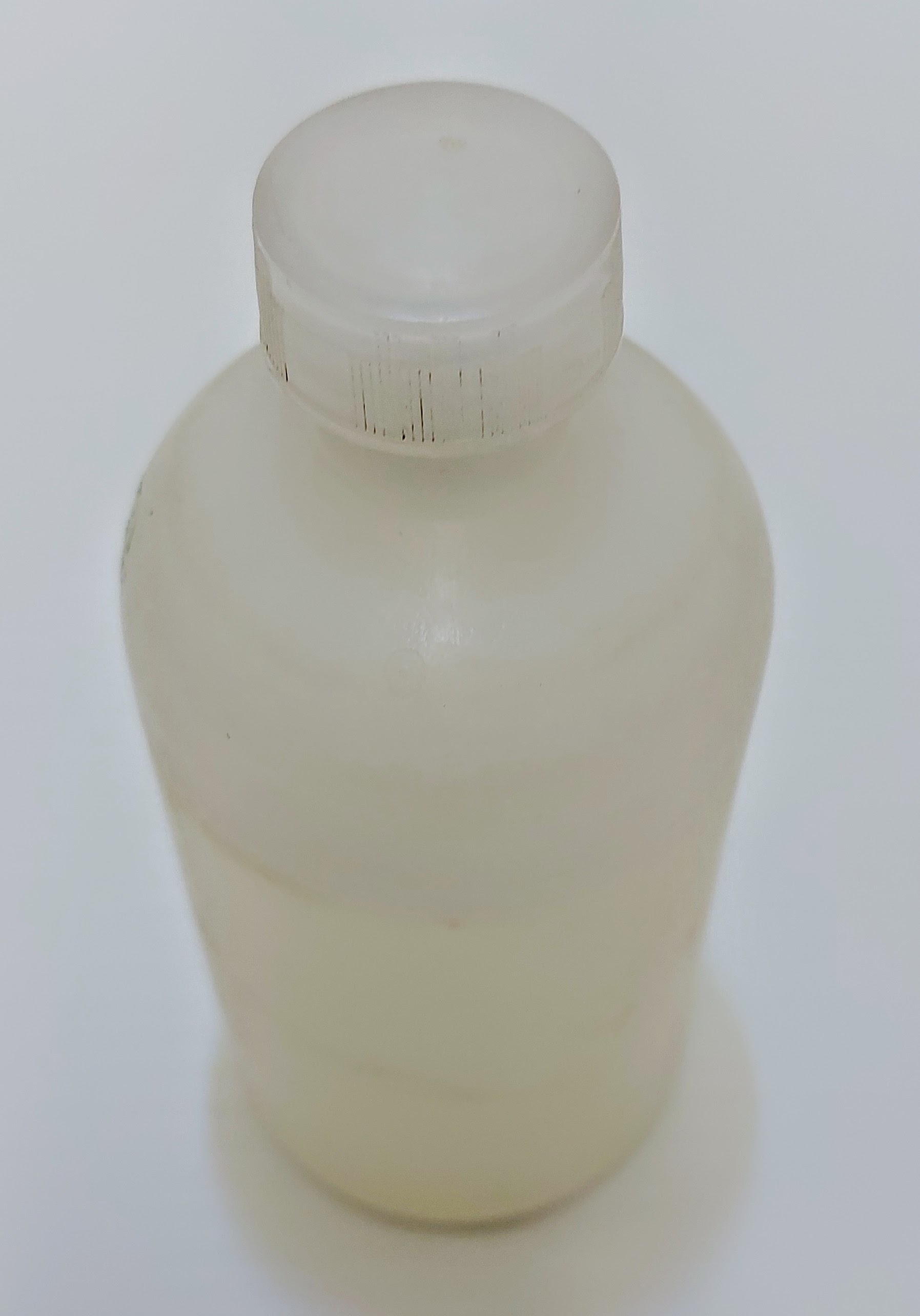 Though this bottle is not much to look at - inside is a solution of lime and water also known as "White Wash". Whitewash was applied in spring to wooden structures as it's natural antibacterial properties aided in fending off bugs, rot, mildew and mold. The solution was applied with a brush and was often a messy affair assigned to teenagers or children of the family. In a report from 1906 it is noted "Great deposits of limestone are found at Vermilion falls and near Red river forty miles farther down the river. A large quantity of very good lime is manufactured every year by the people of the country." This lime was used throughout this northern area and likely was shipped further afield.
2009.08.13 / Fort Vermilion Experimental Farm
17/04/2023