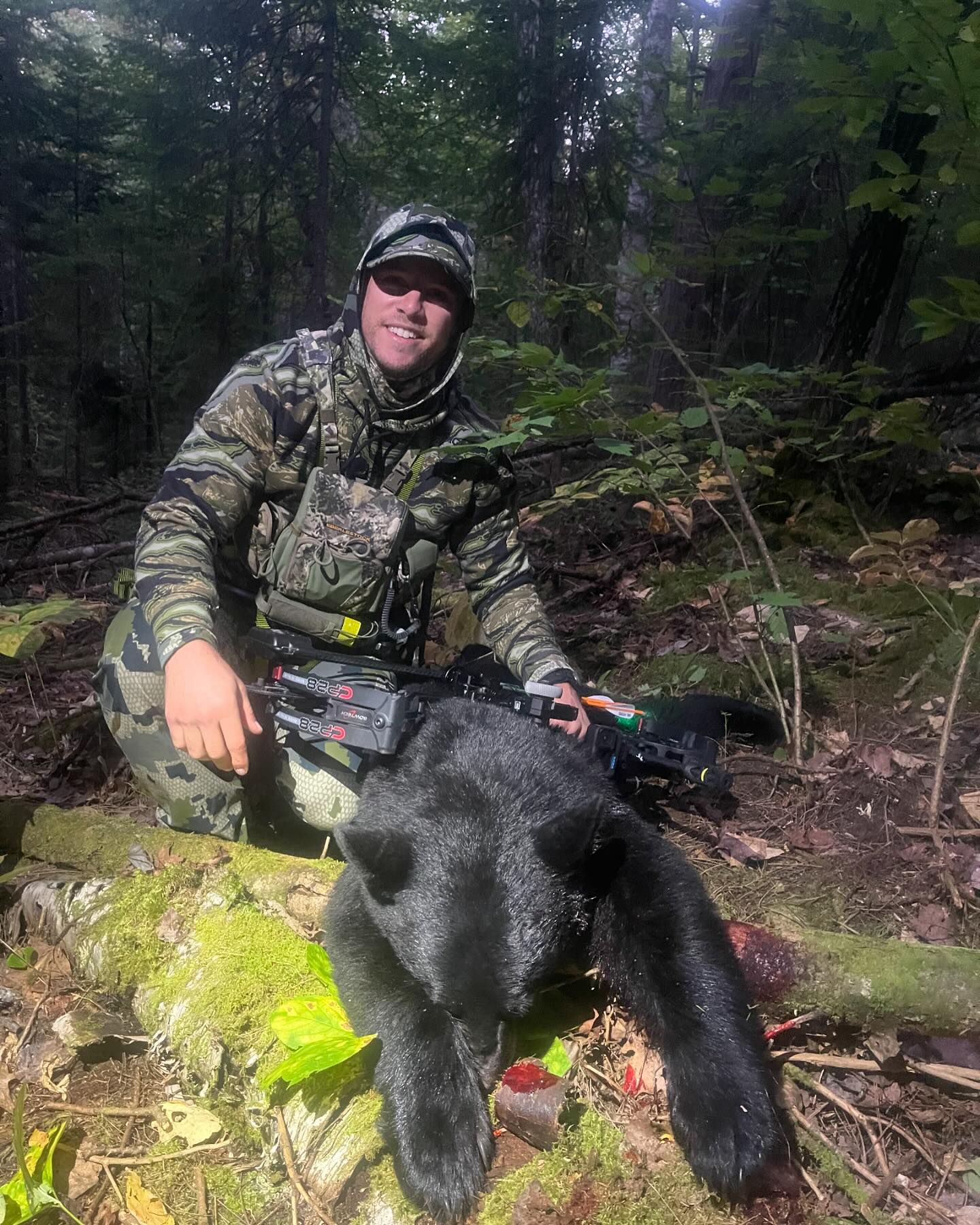 https://0901.nccdn.net/4_2/000/000/038/2d3/2024-brandon-bow-black-bear-hunt-madawaska.jpg