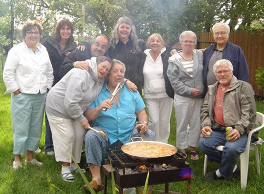 https://0901.nccdn.net/4_2/000/000/038/2d3/C-FC_2008_BBQ_1_R-540x396.jpg