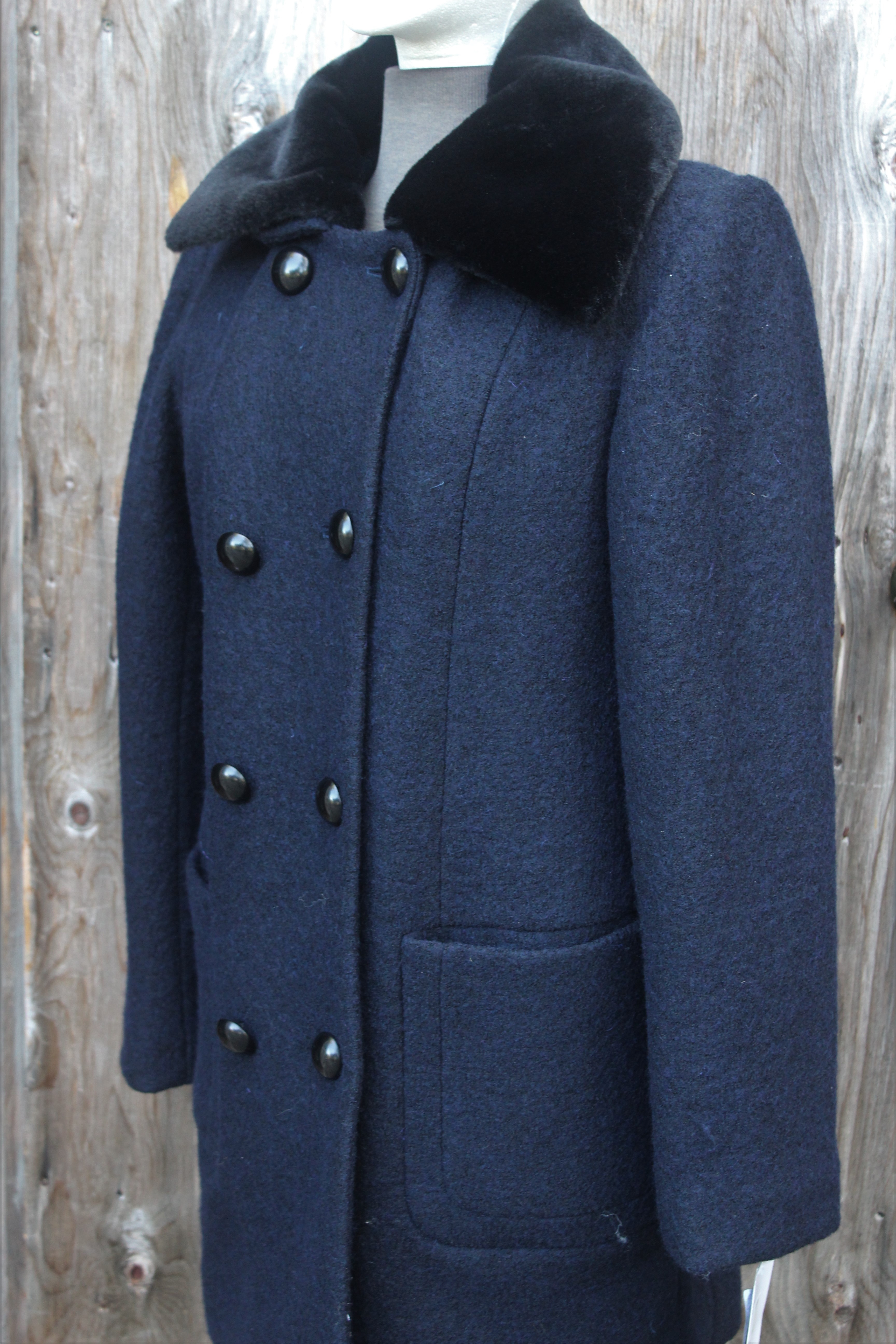 Wool- $250.00
Niccolini: Style #D1758P