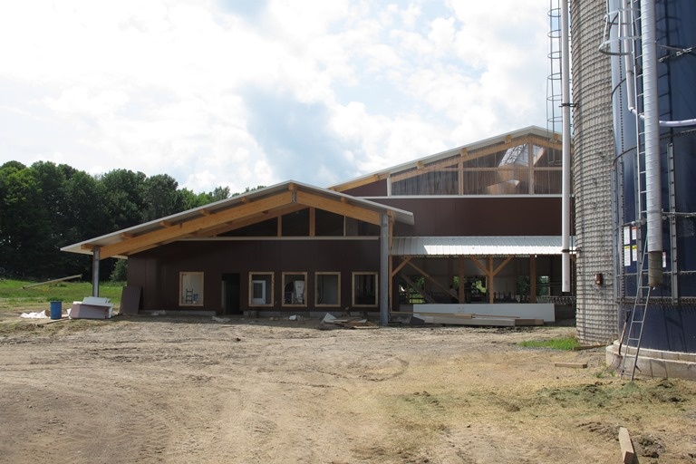 2014 Casselman - Robot dairy barn