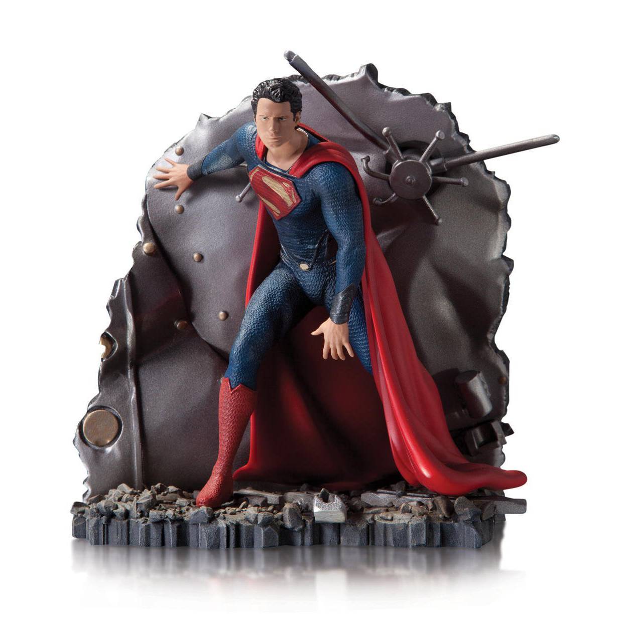 https://0901.nccdn.net/4_2/000/000/038/2d3/MAN-OF-STEEL-1-12-SCALE-SUPERMAN-VAULT-STATUE.jpg